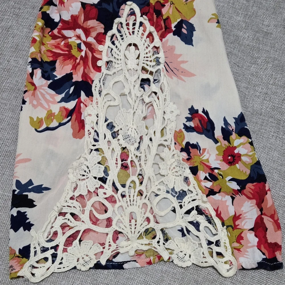Umgee Floral Cold Shoulder Tunic Mini Dress Crochet Lace Sleeves Size Medium - Picture 7 of 11